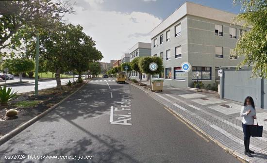 Vendemos Garaje en La Minilla, Calle Federico García Lorca, junto a la gasolinera - LAS PALMAS