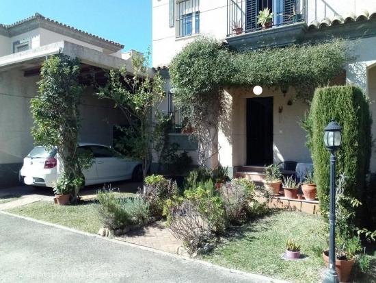 SE ALQUILA ADOSADO EN LA URB. LOMA GOLF. ZONA LA LOMA DE SANCTI PETRI - CADIZ