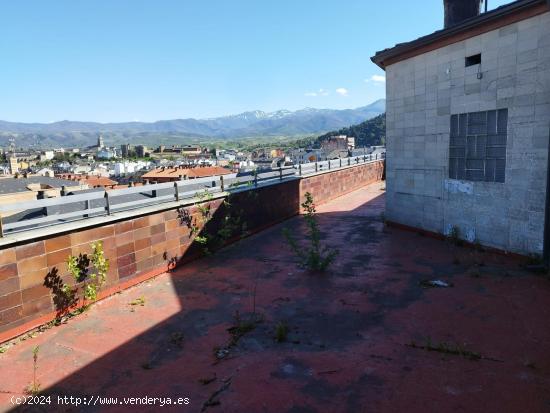 Atico Duplex con terraza - LEON