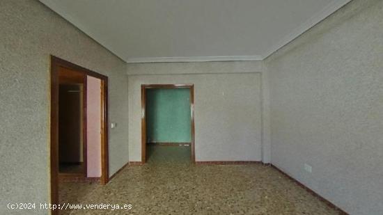 Piso en venta en calle El Cura, Casar De Cáceres, Cáceres - CACERES