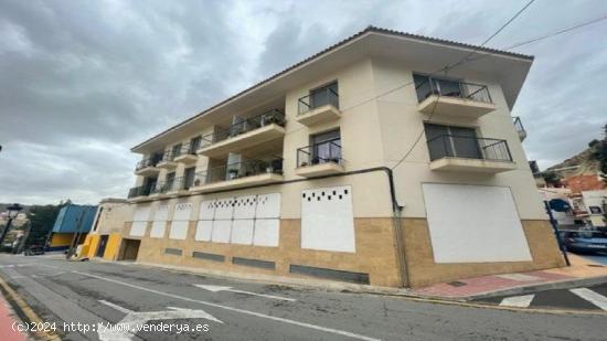 SE VENDE ESTUPENDO LOCAL COMERCIAL EN ULEA - MURCIA