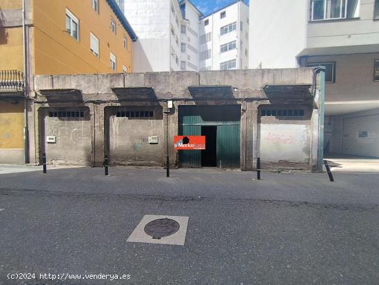 SE VENDE ALMACEN AMPLIO CON TERRAZA CERCANO ESTACIÓN TREN - LUGO