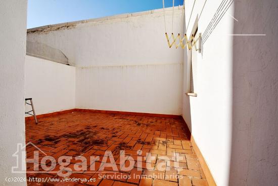 AMPLIO Y EXTERIOR CON ASCENSOR Y TERRAZA - CASTELLON