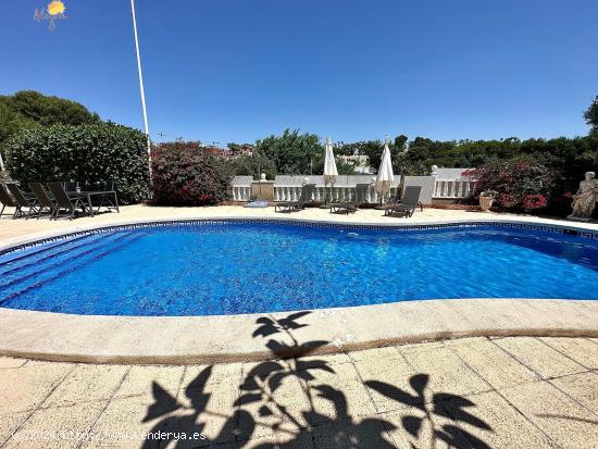 Bellisima Villa con acabados de lujo y excelente distribución de espacios + piscina privada - ALICA