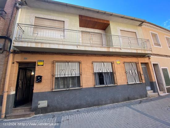 CASA DE PUEBLO EN TORREAGÜERA - MURCIA