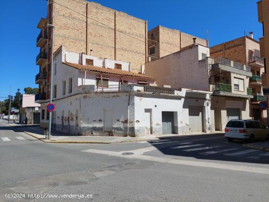 Casa esquinera - TARRAGONA