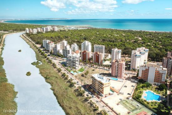 Nuevo residencial en el puerto deportivo de Guardamar - ALICANTE