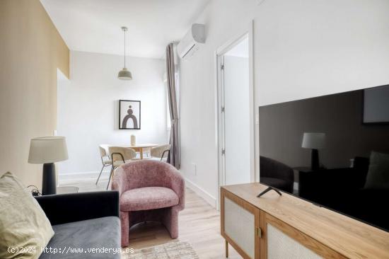 Apartamento de 2 dormitorios en alquiler en Goya - MADRID