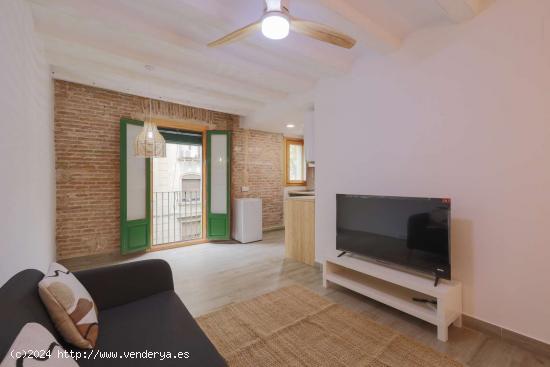 Estudio en alquiler en El Raval - BARCELONA