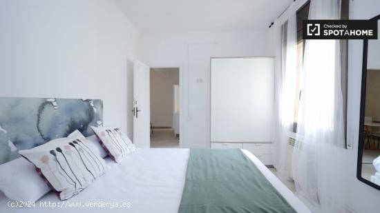 Elegante habitación en apartamento de 7 dormitorios, Horta-Guinardó - BARCELONA