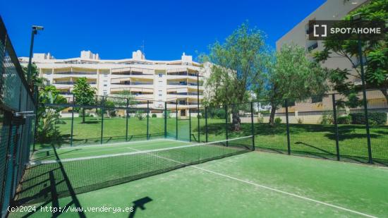 Piso de 2 dormitorios en alquiler en Torremolinos - MALAGA