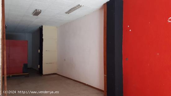 LOCAL COMERCIAL EN VENTA EN VILAFRANCA DEL PENEDES - BARCELONA