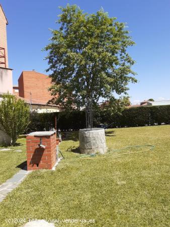 Se Vende en Veguellina de Orbigo - LEON