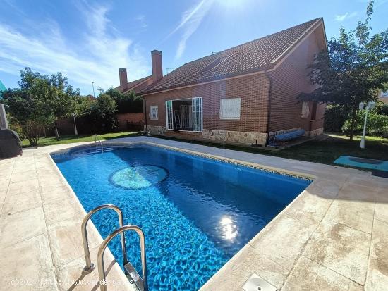  CHALET INDEPENDIENTE EN PLANTA EN VENTA EN RIVAS VACIAMADRID, ZONA RIVAS CENTRO - MADRID 