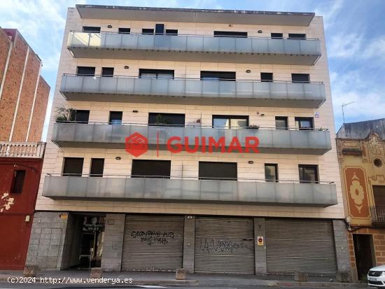 LOCAL COMERCIAL EN VENTA EN MOLINS DE REI - BARCELONA