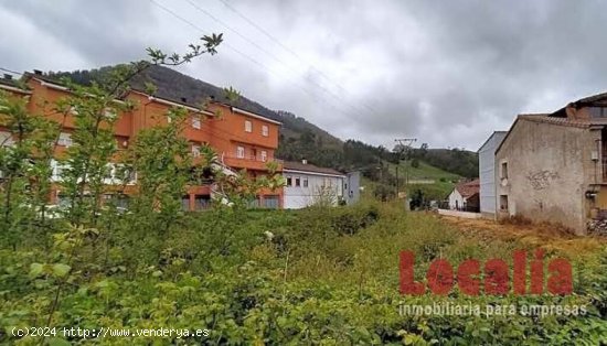 Solar urbano: 1012 m² en Somahoz, Cantabria