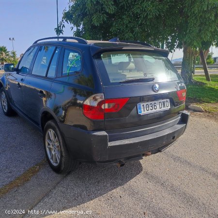 BMW X3 20 DIESEL CERTIFICADO DE KILOMETROS Y CARROCERIA - Málaga