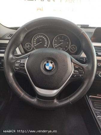 BMW Serie 3 318d touring de 2014 con 261.000 Km por 10.900 EUR. en Sevilla