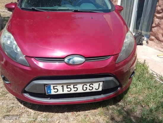 Ford Fiesta 1.4 de 2009 con 163.500 Km por 4.000 EUR. en Malaga