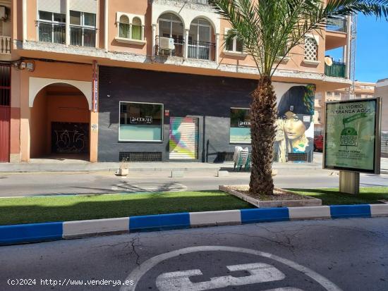 Plaza de Garaje en la Avenida de las Habaneras - ALICANTE