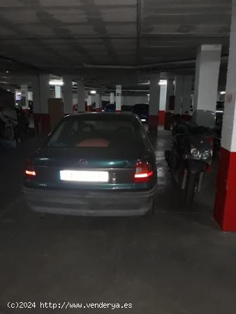 Se vende amplia plaza de garaje - CADIZ