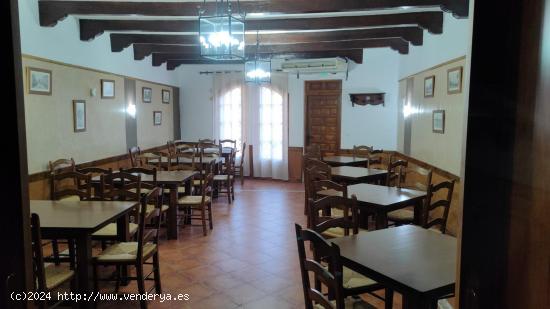  RESTAURANTE Y VIVIENDA - CADIZ 