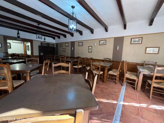 RESTAURANTE Y VIVIENDA - CADIZ