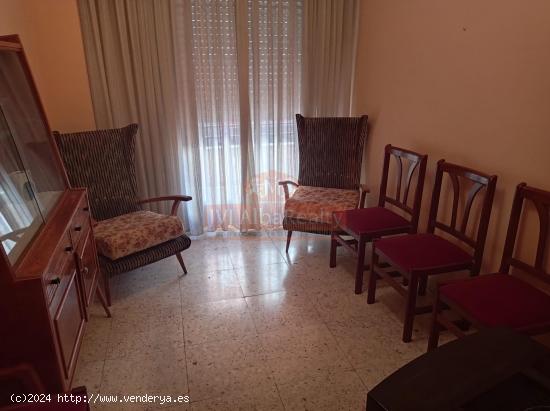 VIVIENDA EN VENTA EN ZONA FRANCISCANOS 4 HABITACIONES. PENDIENTE INST. ASCENSOR - ALBACETE