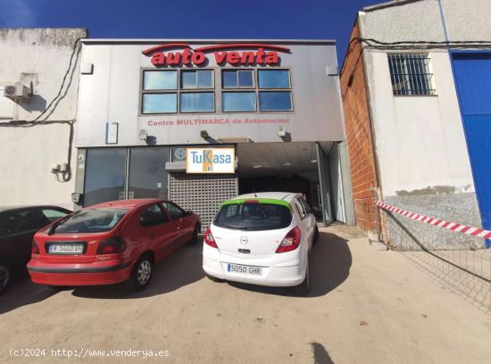 Nave Industrial- Concesionario de coches - CACERES