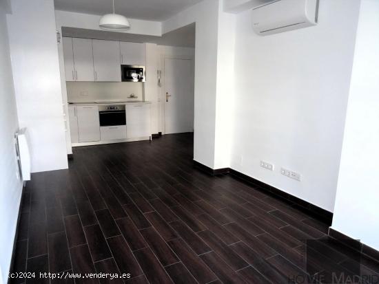 ESTUDIO HOME MADRID OFRECE piso de 50 m² completamente reformado con primeras calidades a estrenar.