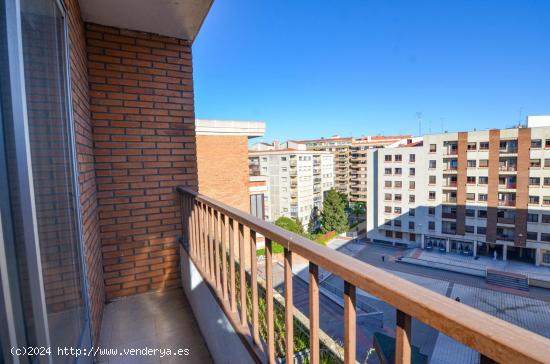 Urbis te ofrece un piso en venta en zona Alamedilla, Salamanca. - SALAMANCA