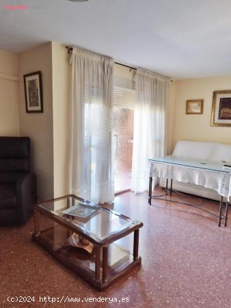 PISO EN PARQUE AZAHARA PARA ENTRAR A VIVIR POR  97.000 € - CORDOBA