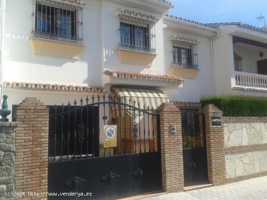 se vende casa en pleno centro de fuengirola - MALAGA