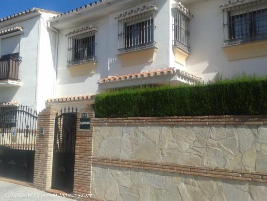 se vende casa en pleno centro de fuengirola - MALAGA