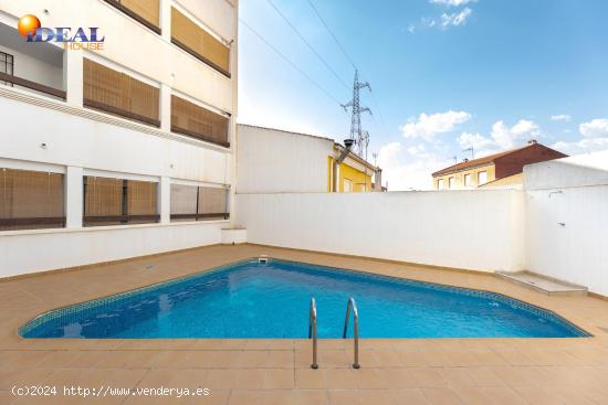 ¡Exclusivo Ático Dúplex en Las Gabias con Terraza y Vistas! - GRANADA