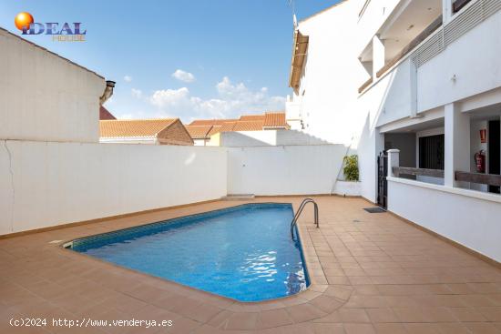 ¡Exclusivo Ático Dúplex en Las Gabias con Terraza y Vistas! - GRANADA