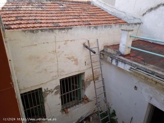 CASA PLANTA BAJA A UN PASO DEL CENTRO DE ELDA - ALICANTE