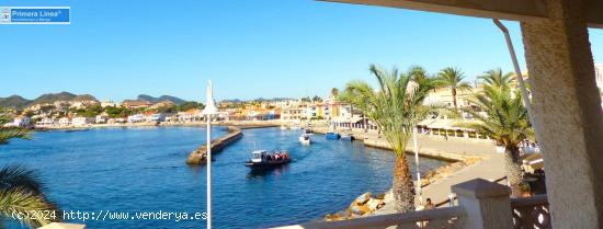 Venta de casa en 1º línea de Mar Mediterráneo en Cabo de Palos con 3 dormitorios - MURCIA