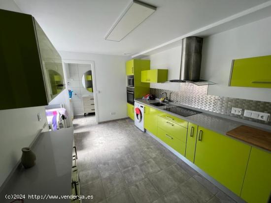 SE ALQUILAN HABITACIONES PARA ESTUDIANTES, ZONA CEU - ALICANTE