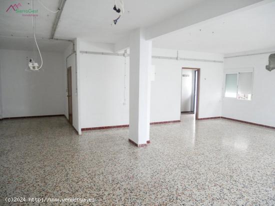  VENTA LOCAL COMERCIAL UBRIQUE - CADIZ 