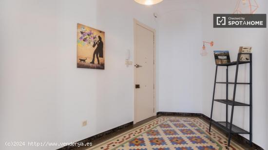 Apartamento de 2 dormitorios en alquiler en Ciutat Vella - VALENCIA