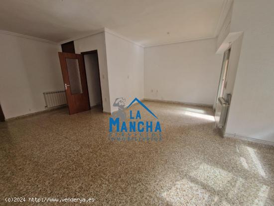 INMOBILIARIA LA MANCHA VENDE PISO EN EL PILAR - ALBACETE