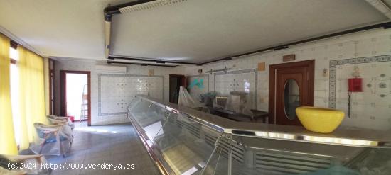  Se vende local comercial en Santoña - CANTABRIA 