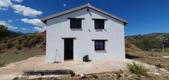 Casa  de campo en el Parque Nacional de la Sierra de las Nieves - MALAGA