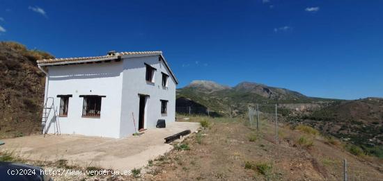 Casa  de campo en el Parque Nacional de la Sierra de las Nieves - MALAGA