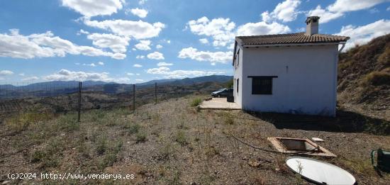 Casa  de campo en el Parque Nacional de la Sierra de las Nieves - MALAGA