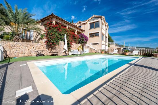 CHALET EN BUNYOLA DE 8 HAB CON PISCINA Y VISTAS ESPECTACULARES  MAR [amp ] MONTAÑA - BALEARES