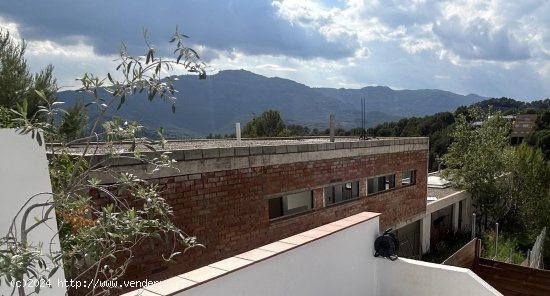 Unifamiliar adosada en venta  en Castellar del Vallès - Barcelona