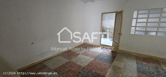 SAFTI España New Inmogroup S.L. les presenta esta casa a la venta en Tordera