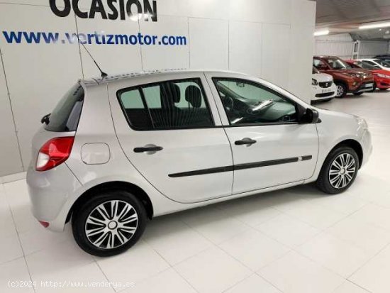 Renault Clio Diesel ( 1.5DCI Business eco2 )  - Astigarraga